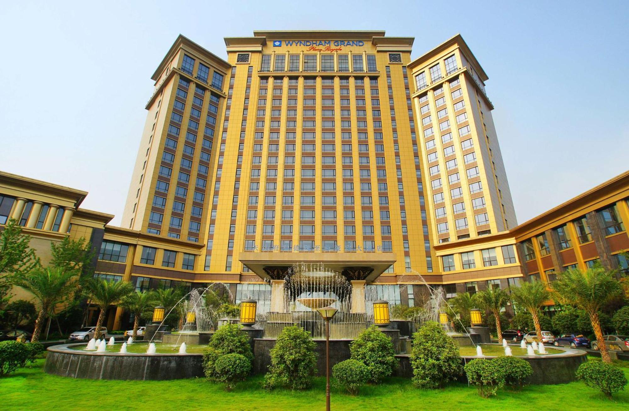 Wyndham Grand Plaza Royale Palace Chengdu Exterior foto
