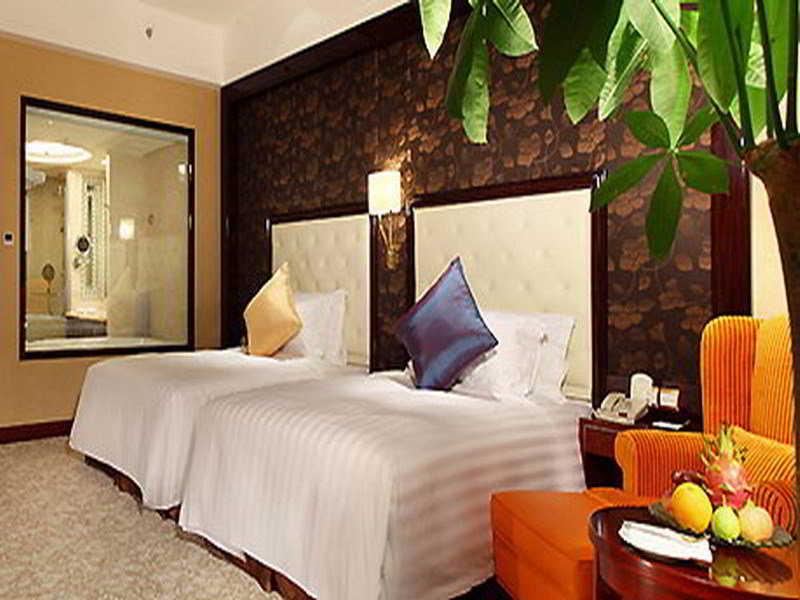 Wyndham Grand Plaza Royale Palace Chengdu Quarto foto