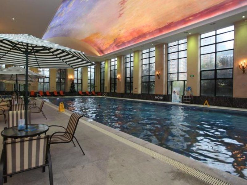 Wyndham Grand Plaza Royale Palace Chengdu Exterior foto
