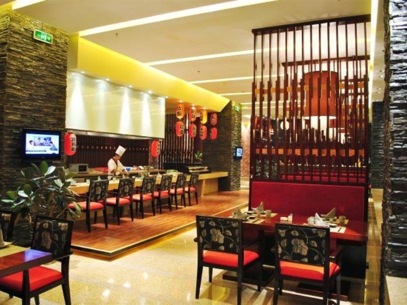 Wyndham Grand Plaza Royale Palace Chengdu Exterior foto