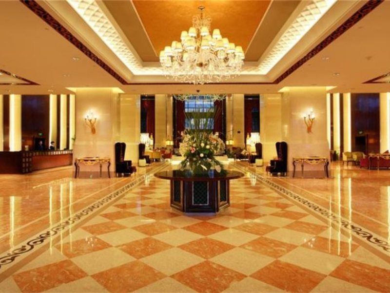 Wyndham Grand Plaza Royale Palace Chengdu Exterior foto